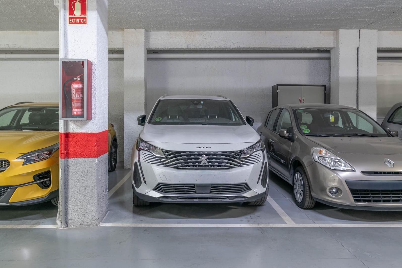 4 sovrum Lägenhet till salu i Granada stad med pool garage - 345 000 € (Ref: 9534224)