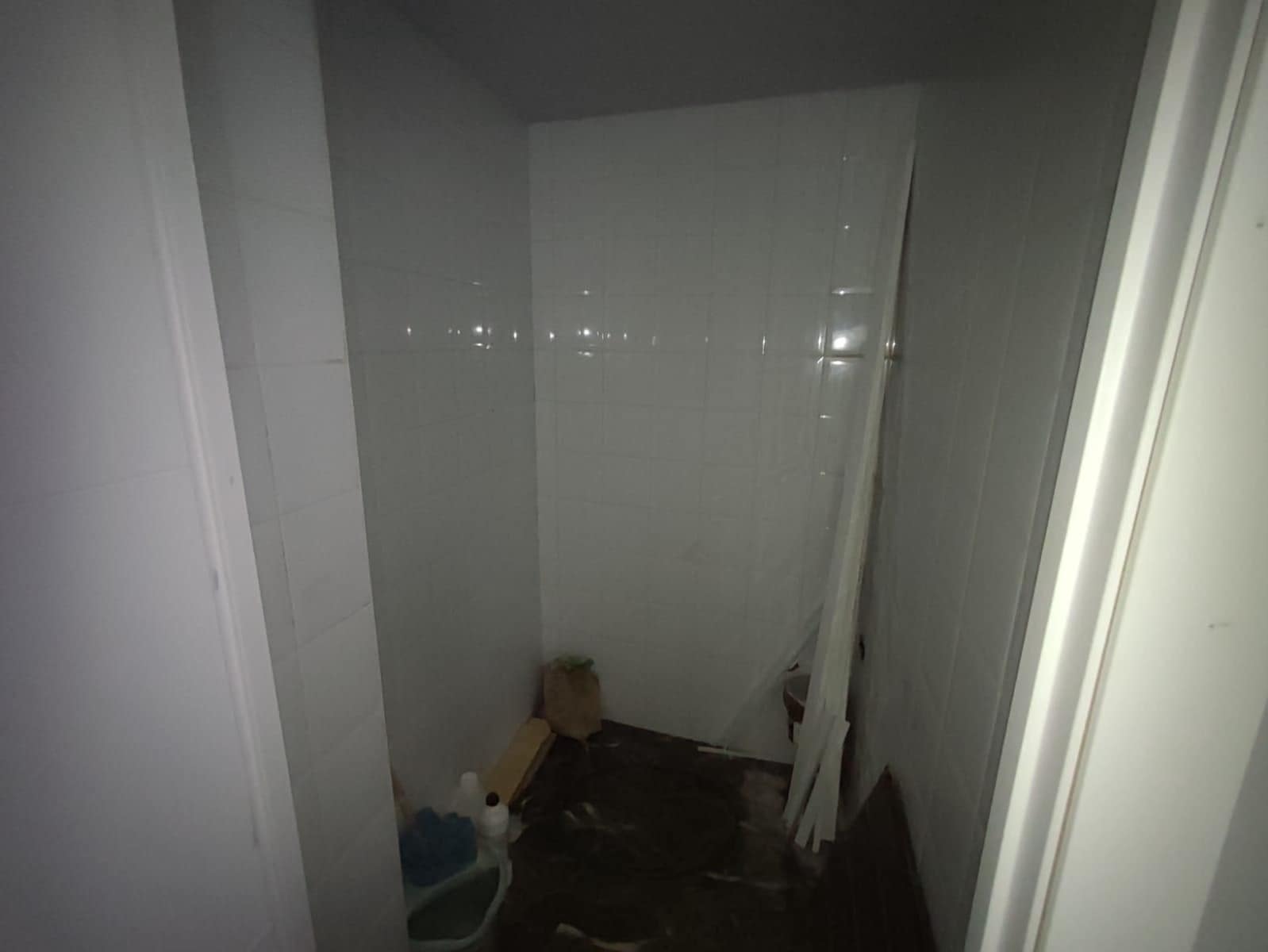 Commercieel te huur in Granada stad - € 900 (Ref: 9534227)