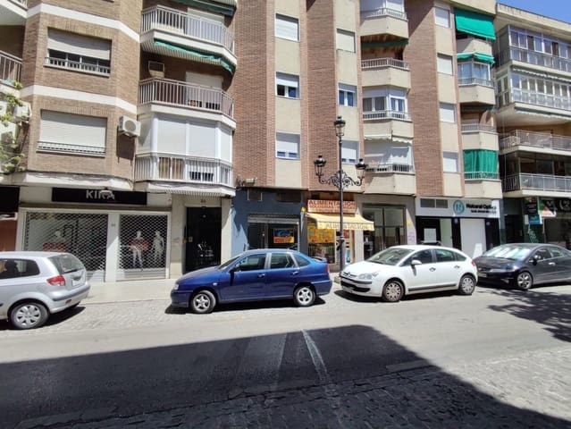 Commercieel te huur in Centro - Sagrario, Granada stad - € 900 (Ref: 9534227)