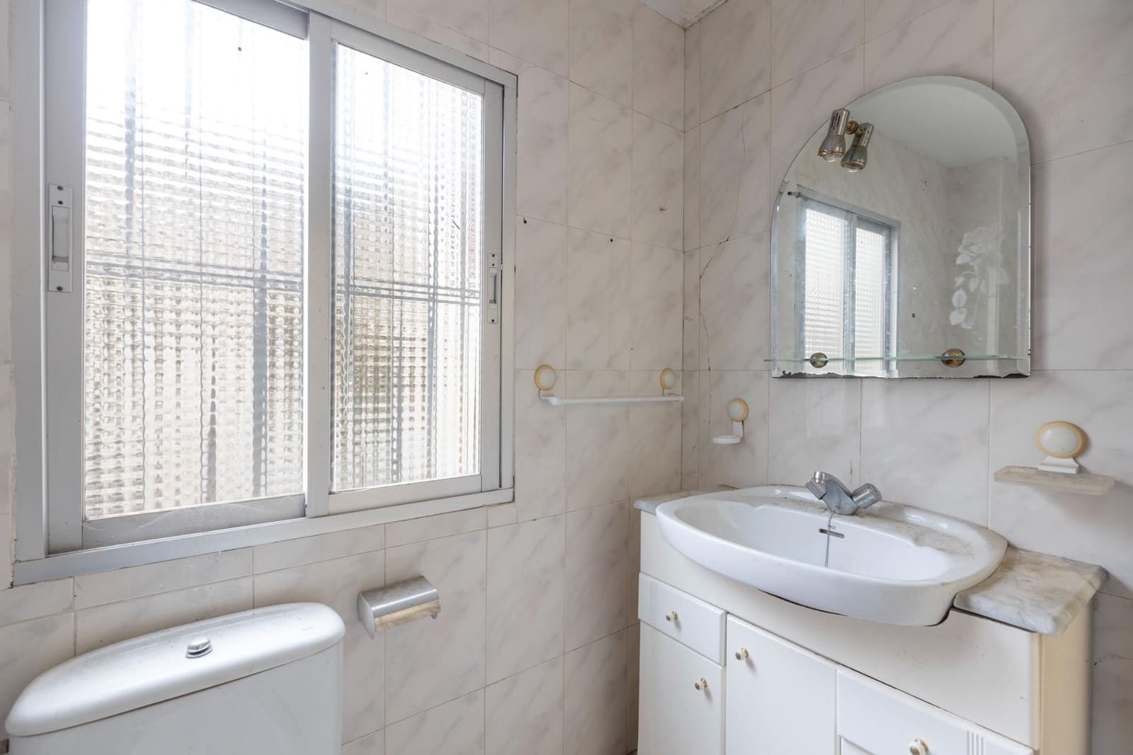 5 makuuhuone Omakotitalo myytävänä paikassa Campotejar - 49 000 € (Ref: 9534228)