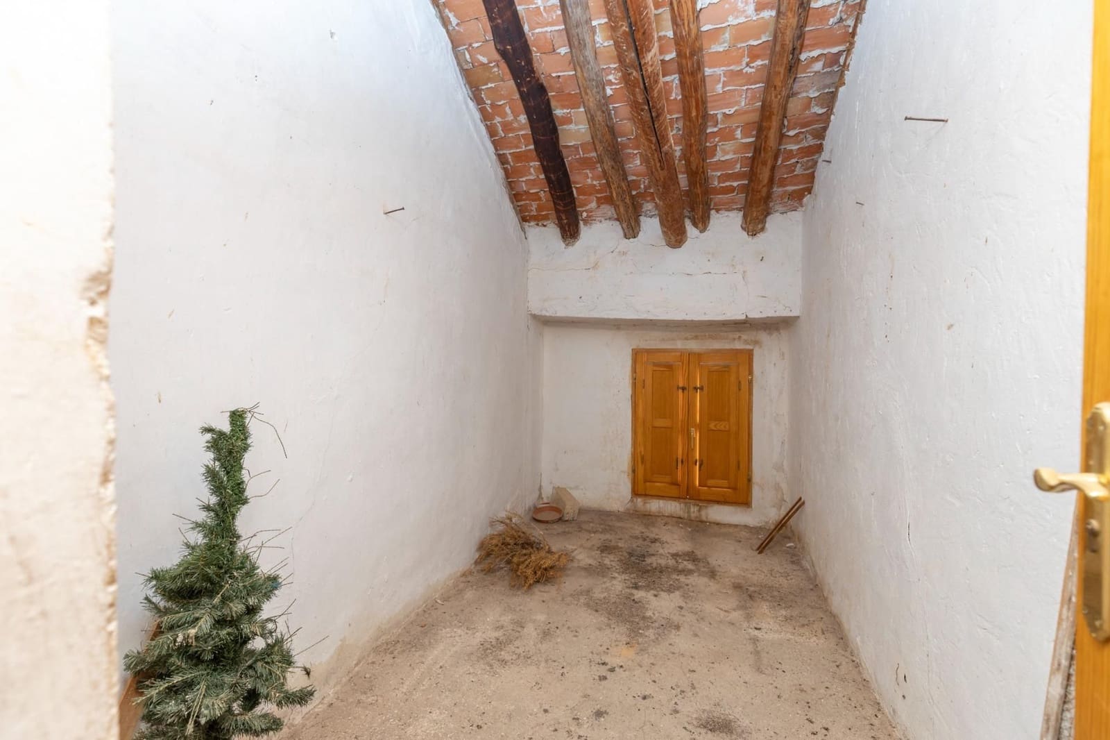 5 makuuhuone Omakotitalo myytävänä paikassa Campotejar - 49 000 € (Ref: 9534228)