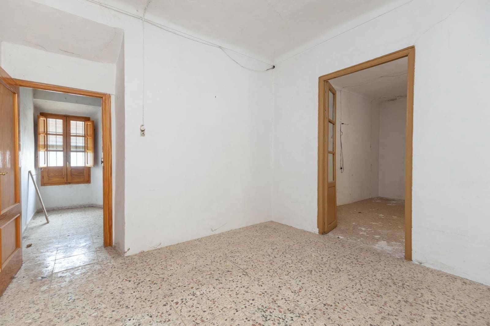 5 makuuhuone Omakotitalo myytävänä paikassa Campotejar - 49 000 € (Ref: 9534228)