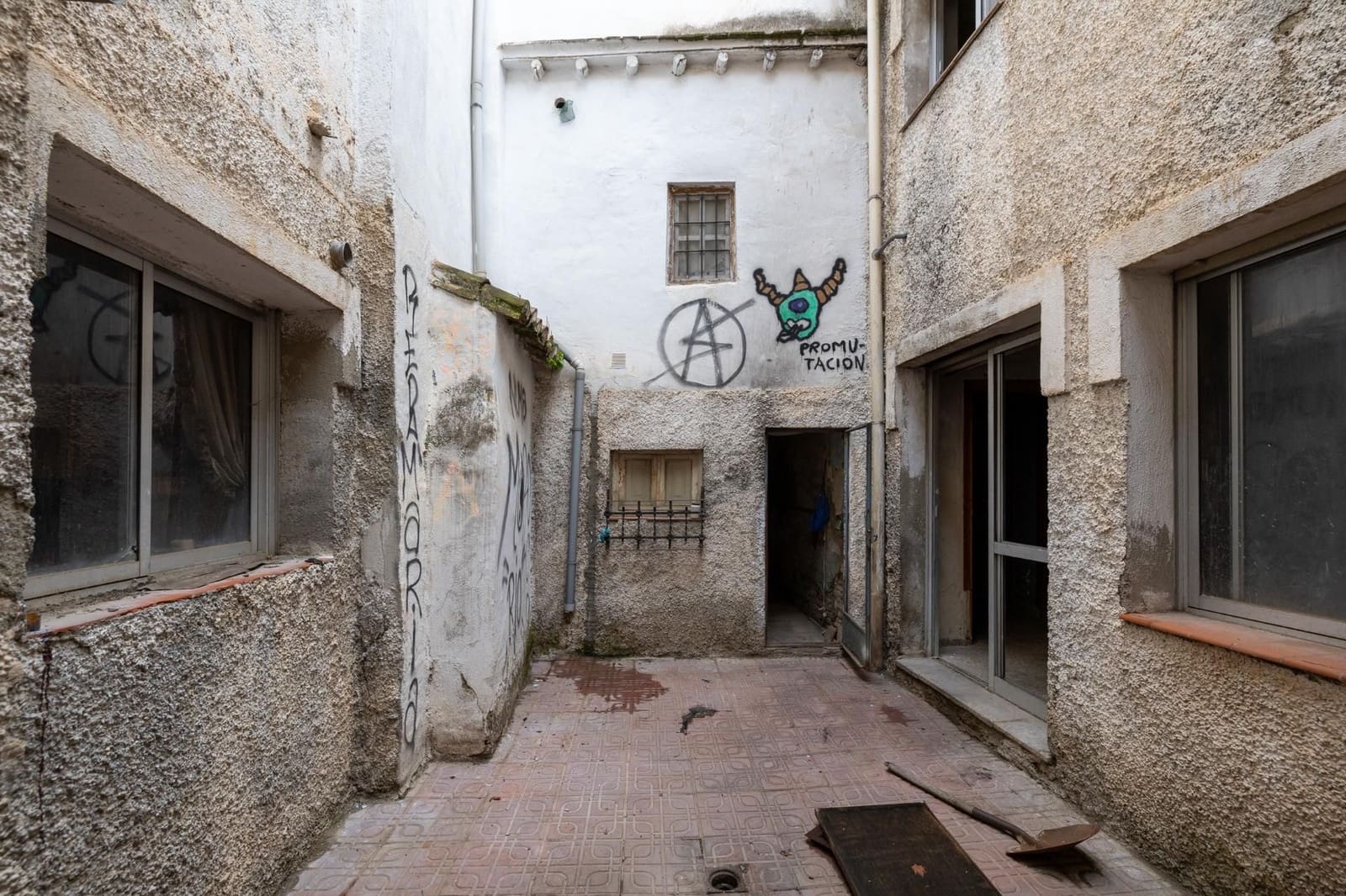 6 soverom Leilighet til salgs i Granada by - € 325 000 (Ref: 9534230)