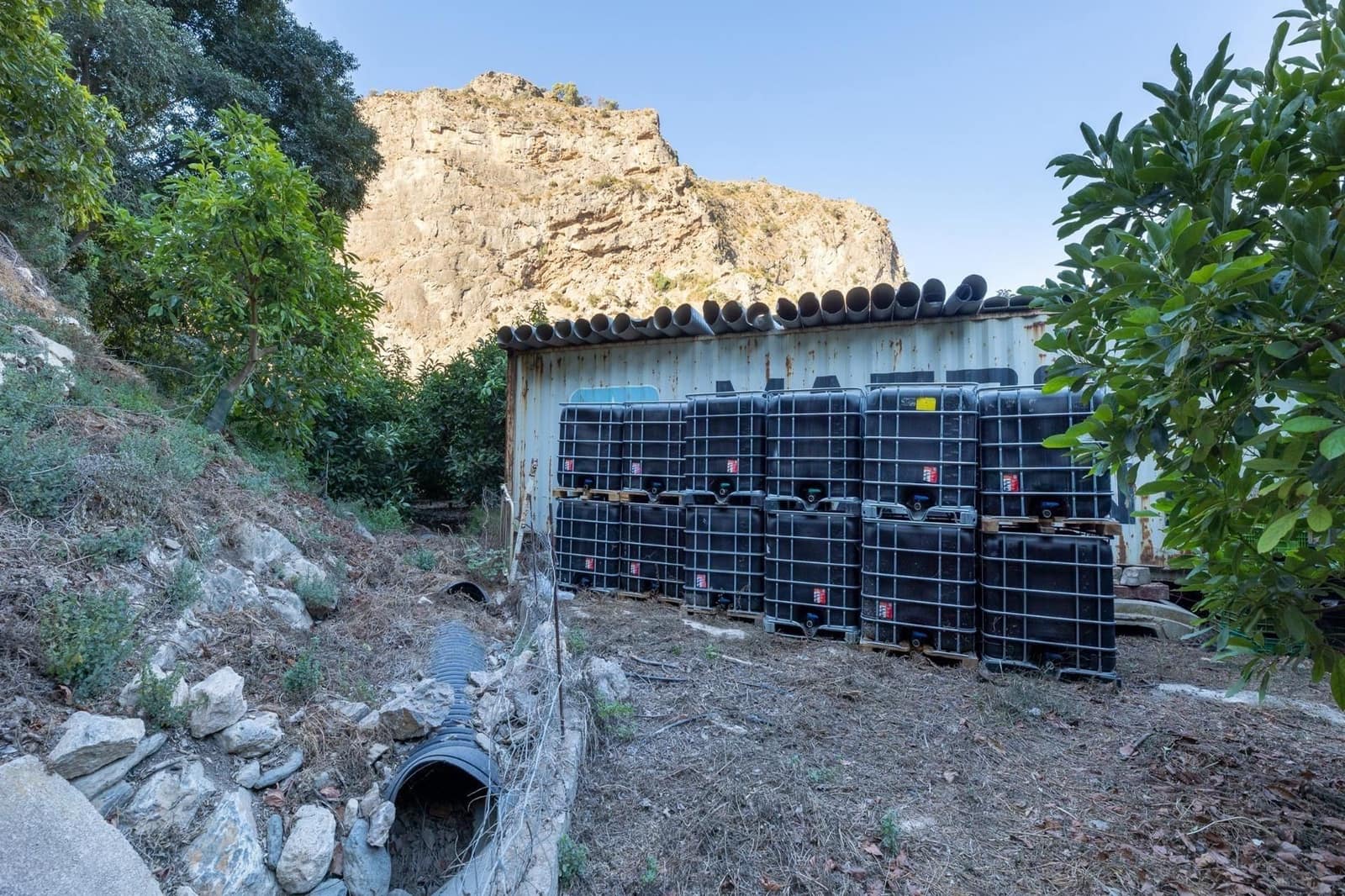 Finca/Herregård til salgs i Velez de Benaudalla - € 260 000 (Ref: 9534231)