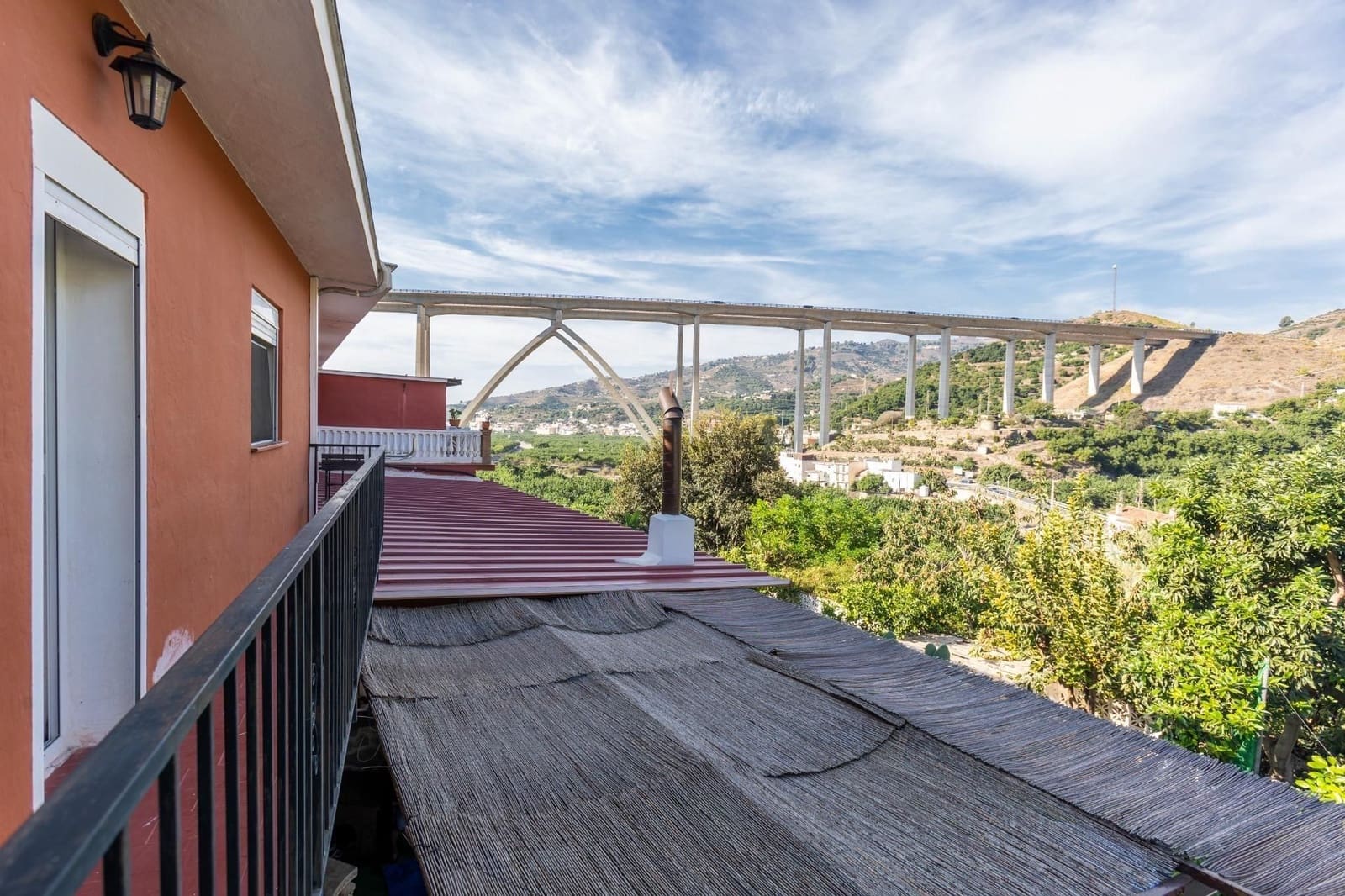 5 soveværelse Villa til salg i Almunecar - € 260.000 (Ref: 9534232)