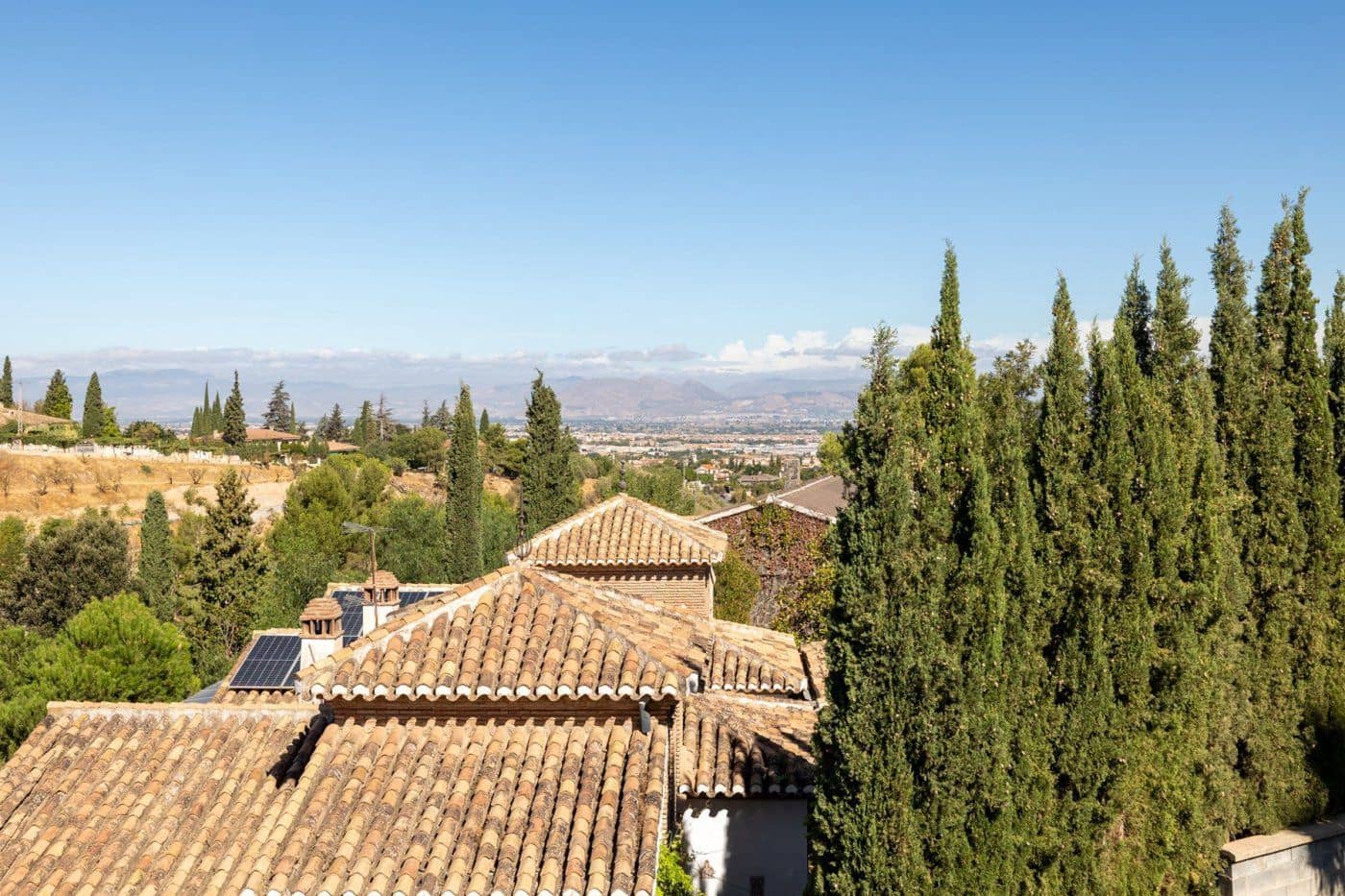 6 sypialnia Willa na sprzedaż w Gojar z basenem garażem - 699 900 € (Ref: 9534237)