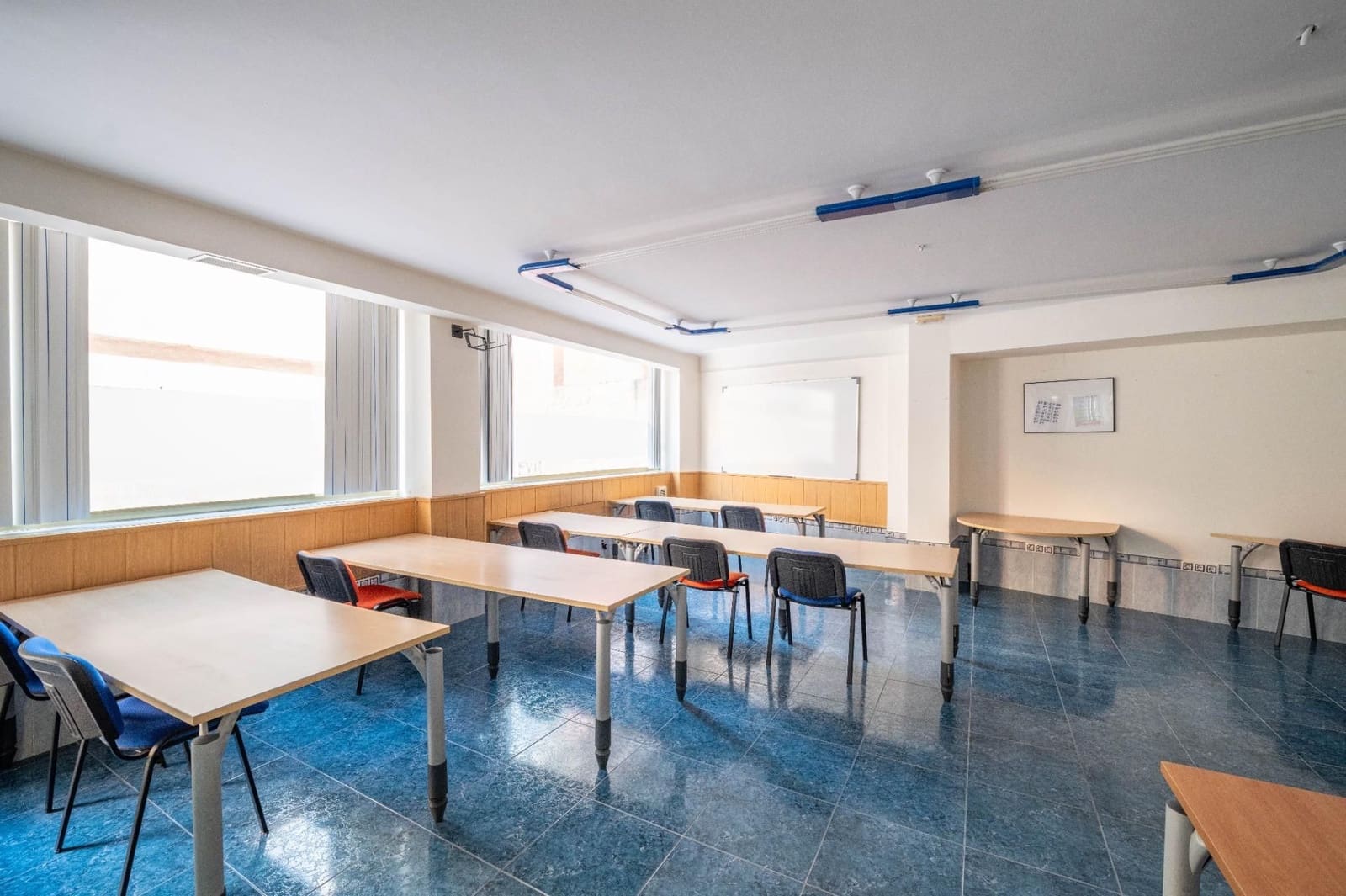 Kommersiell til salgs i Las Gabias - € 99 900 (Ref: 9534239)