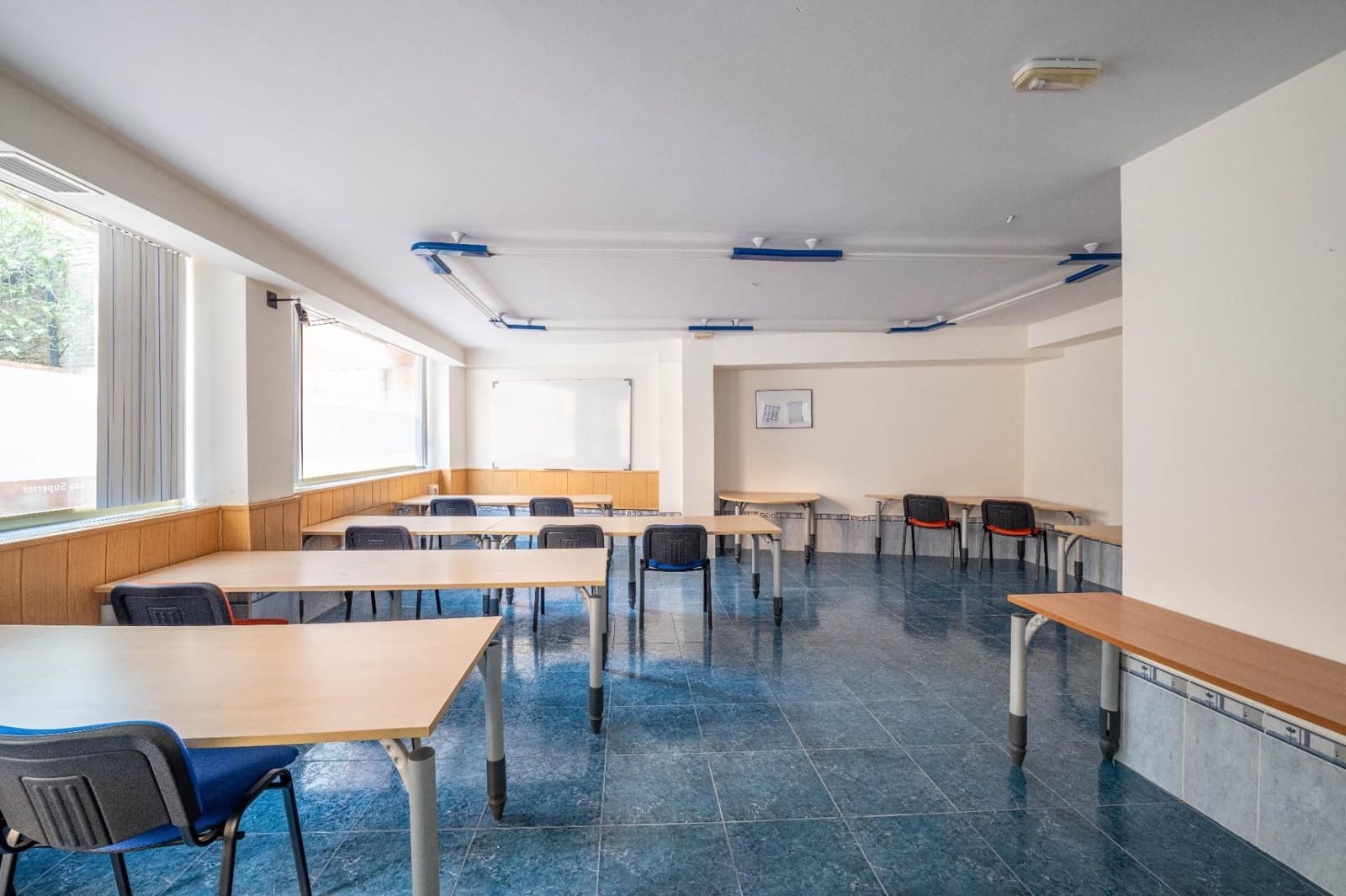 Kommersiell til salgs i Las Gabias - € 99 900 (Ref: 9534239)