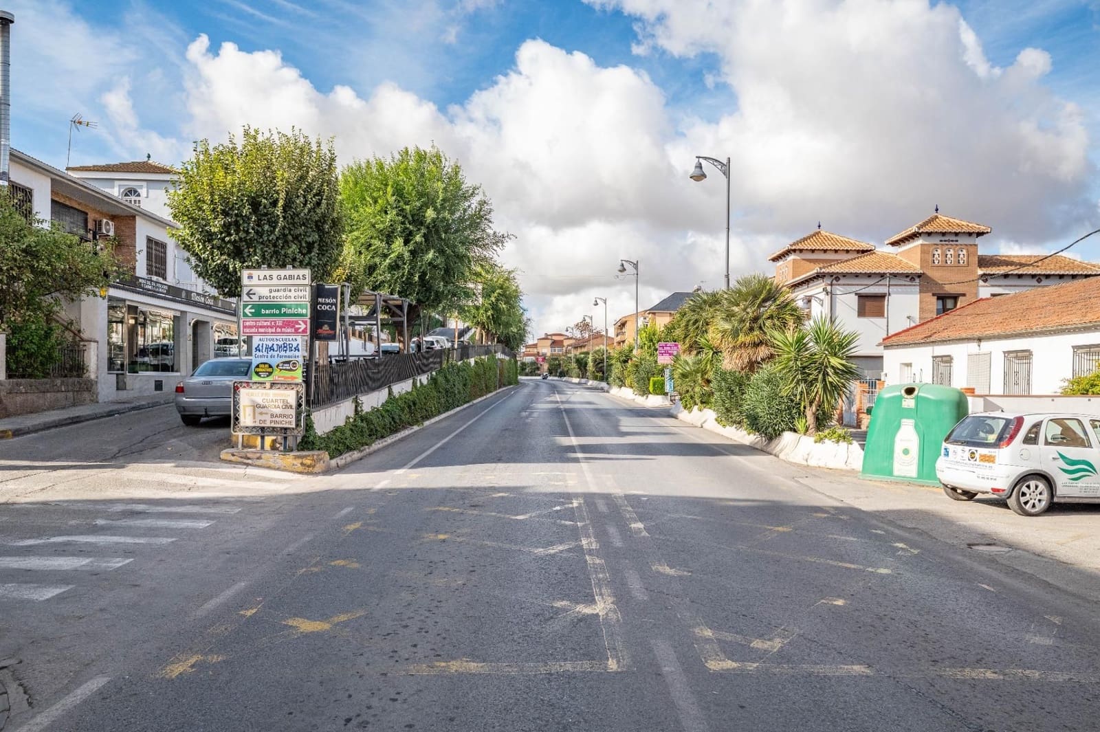 Kommersiell til salgs i Las Gabias - € 99 900 (Ref: 9534239)