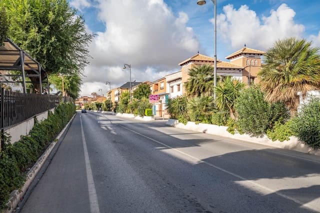 Kommersiell til salgs i Gabia Grande, Las Gabias - € 99 900 (Ref: 9534239)