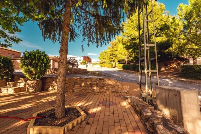 6 chambre Finca/Maison de Campagne à vendre à Gor avec piscine garage - 430 000 € (Ref: 9534240)