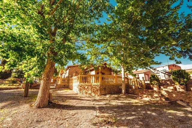 6 chambre Finca/Maison de Campagne à vendre à Gor avec piscine garage - 430 000 € (Ref: 9534240)