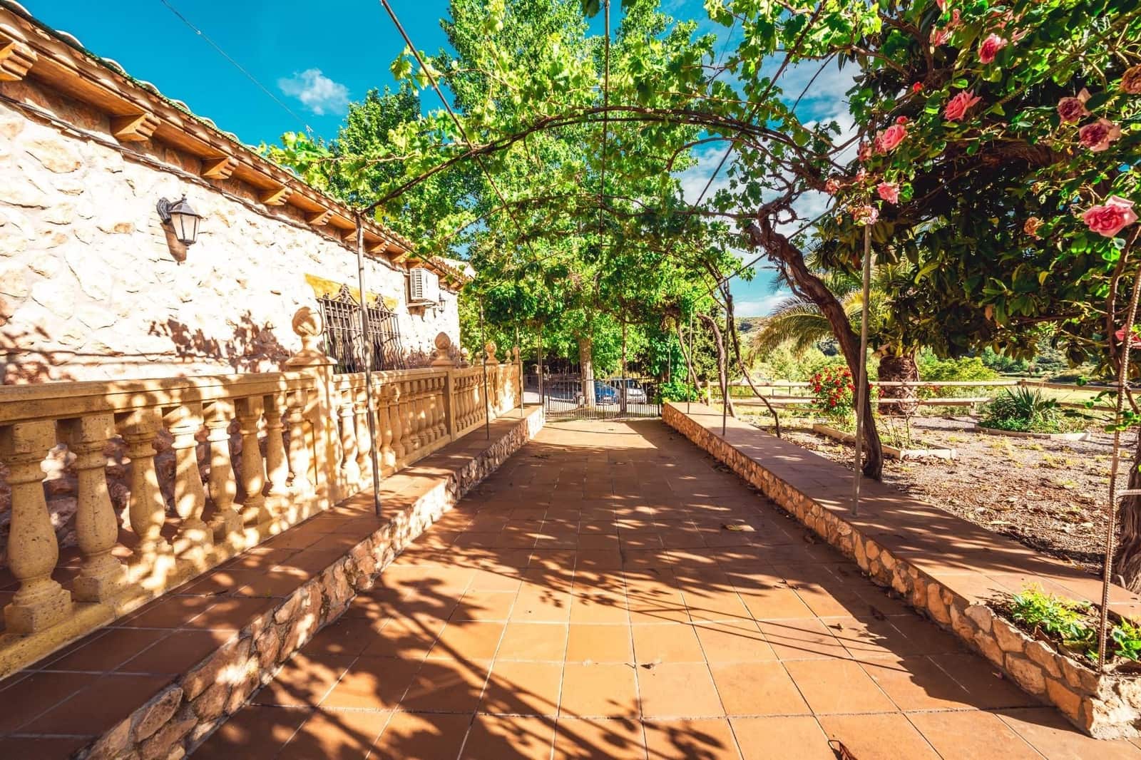 6 chambre Finca/Maison de Campagne à vendre à Gor avec piscine garage - 430 000 € (Ref: 9534240)