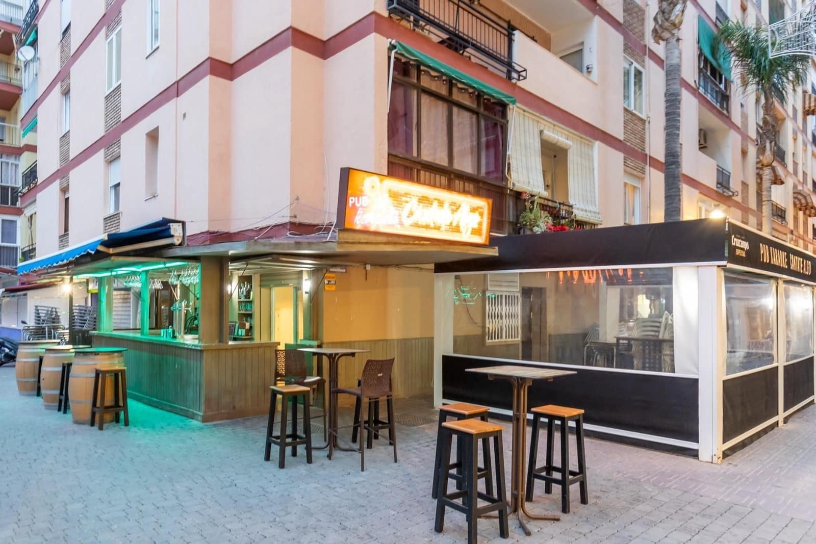 Commercial for sale in Almunecar - € 159,900 (Ref: 9534244)