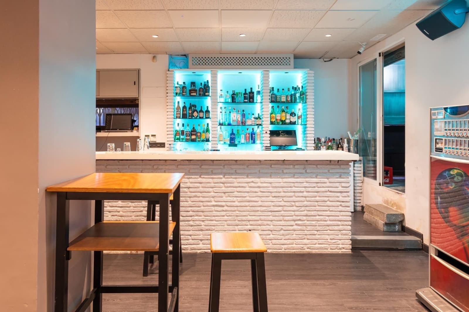 Commercial for sale in Almunecar - € 159,900 (Ref: 9534244)