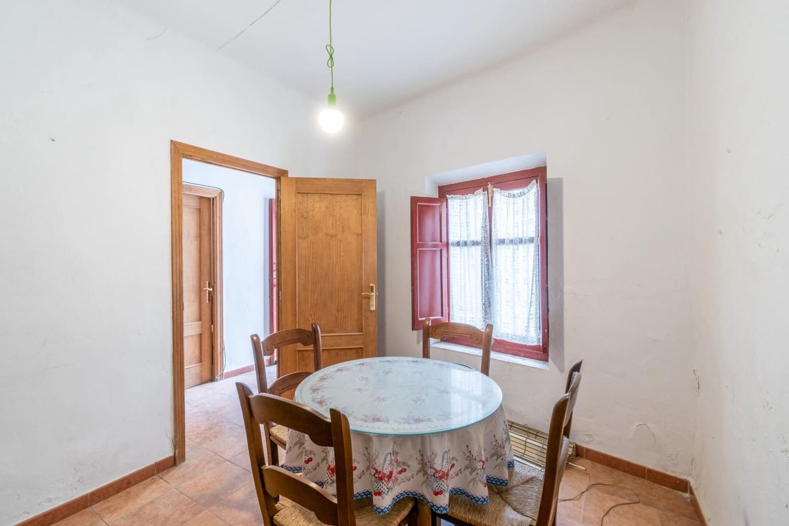 5 makuuhuone Omakotitalo myytävänä paikassa Durcal - 80 000 € (Ref: 9534246)