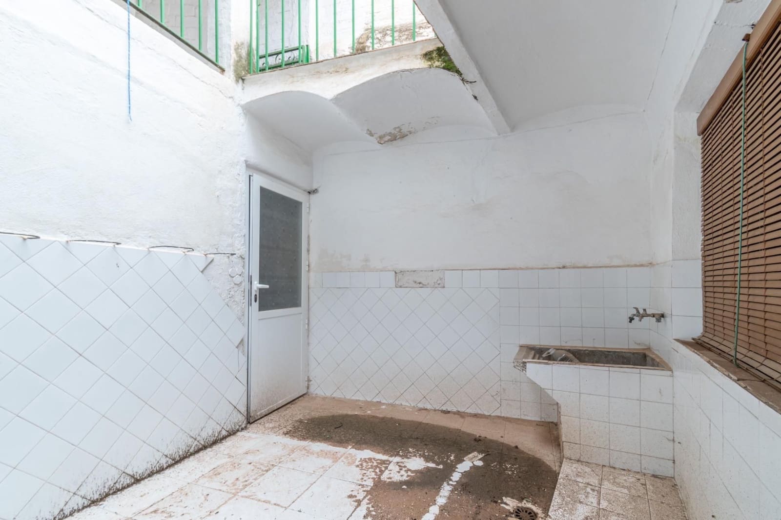 5 makuuhuone Omakotitalo myytävänä paikassa Durcal - 80 000 € (Ref: 9534246)