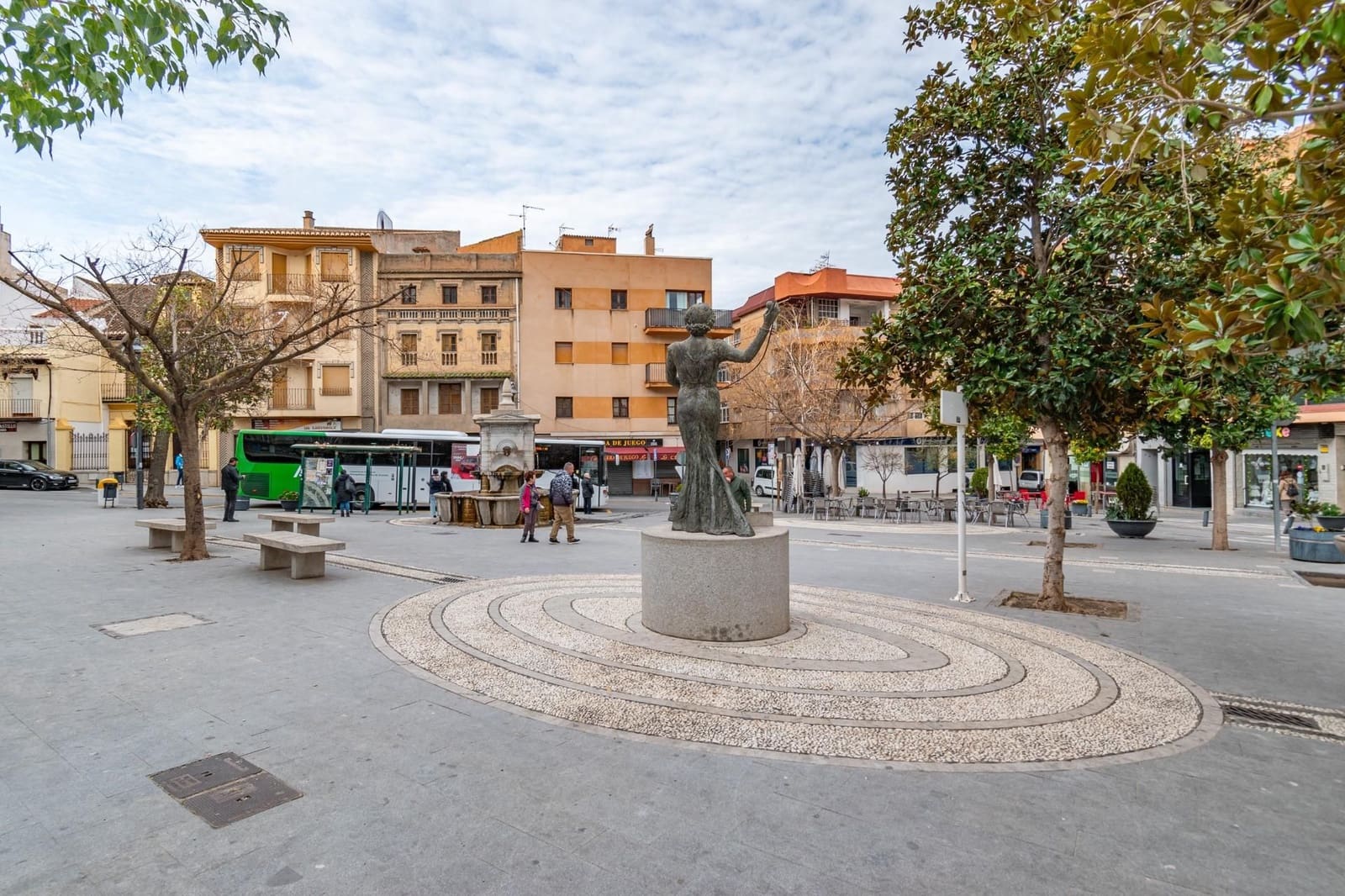 5 makuuhuone Omakotitalo myytävänä paikassa Durcal - 80 000 € (Ref: 9534246)