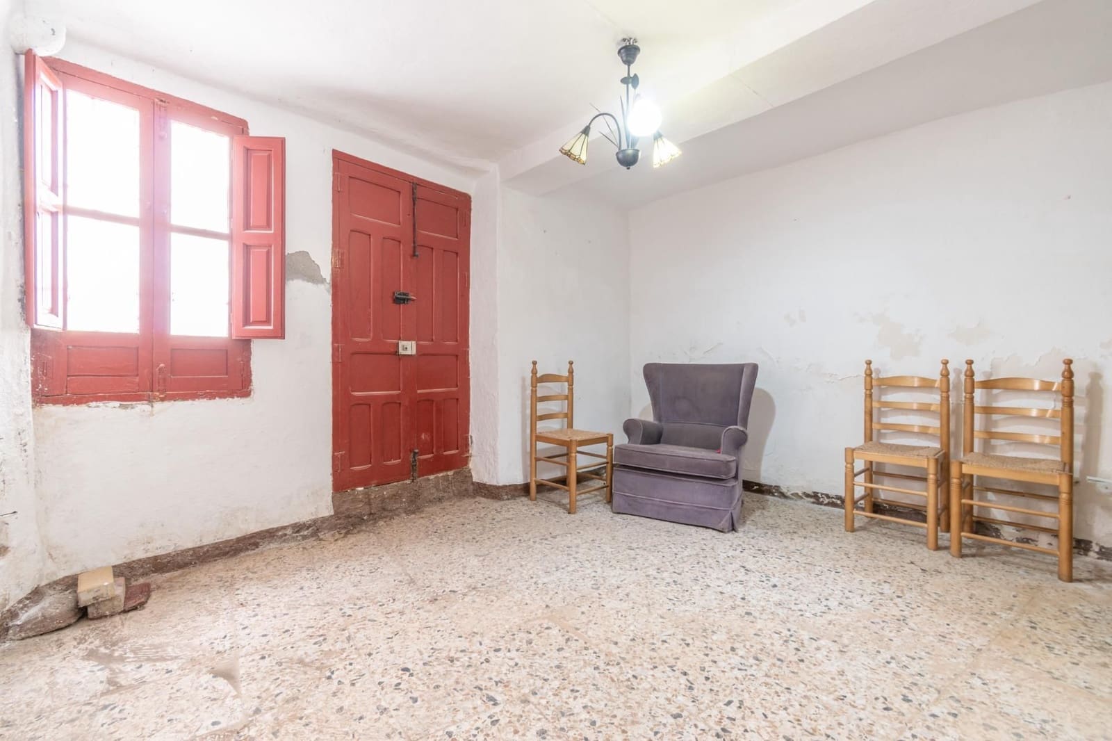 5 makuuhuone Omakotitalo myytävänä paikassa Durcal - 80 000 € (Ref: 9534246)