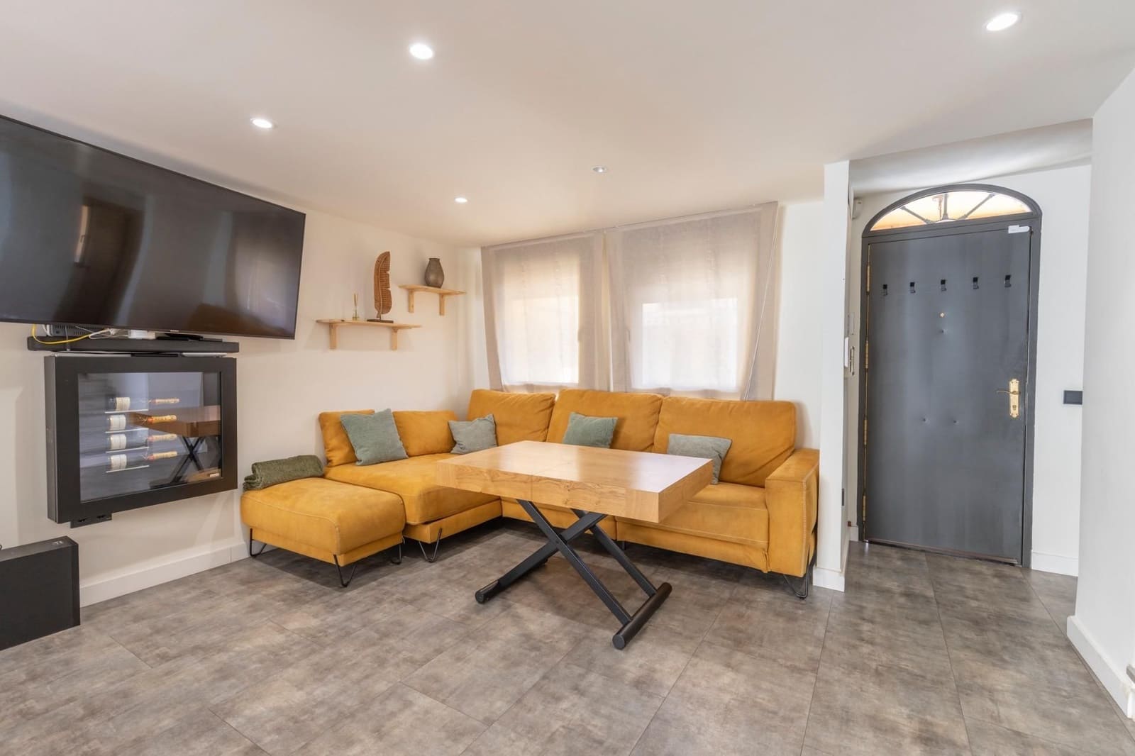 2 bedroom Townhouse for sale in Santa Fe with garage - € 265,000 (Ref: 9534247)