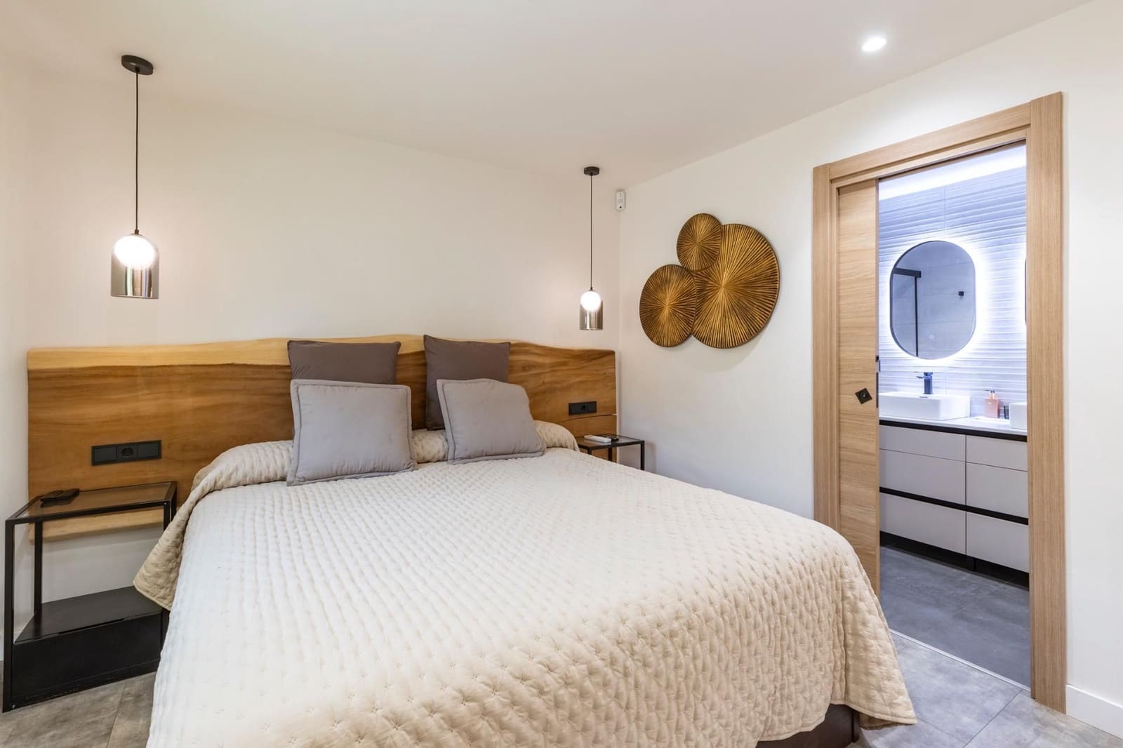 2 bedroom Townhouse for sale in Santa Fe with garage - € 265,000 (Ref: 9534247)