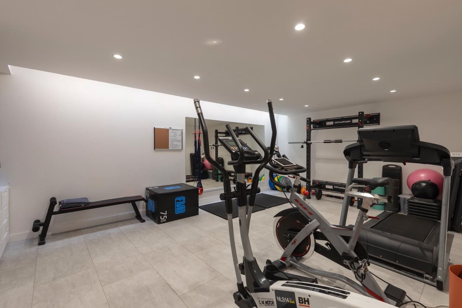 2 bedroom Townhouse for sale in Santa Fe with garage - € 265,000 (Ref: 9534247)