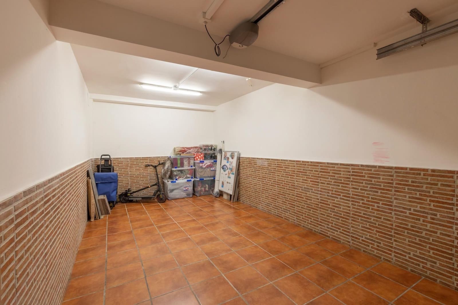 2 bedroom Townhouse for sale in Santa Fe with garage - € 265,000 (Ref: 9534247)