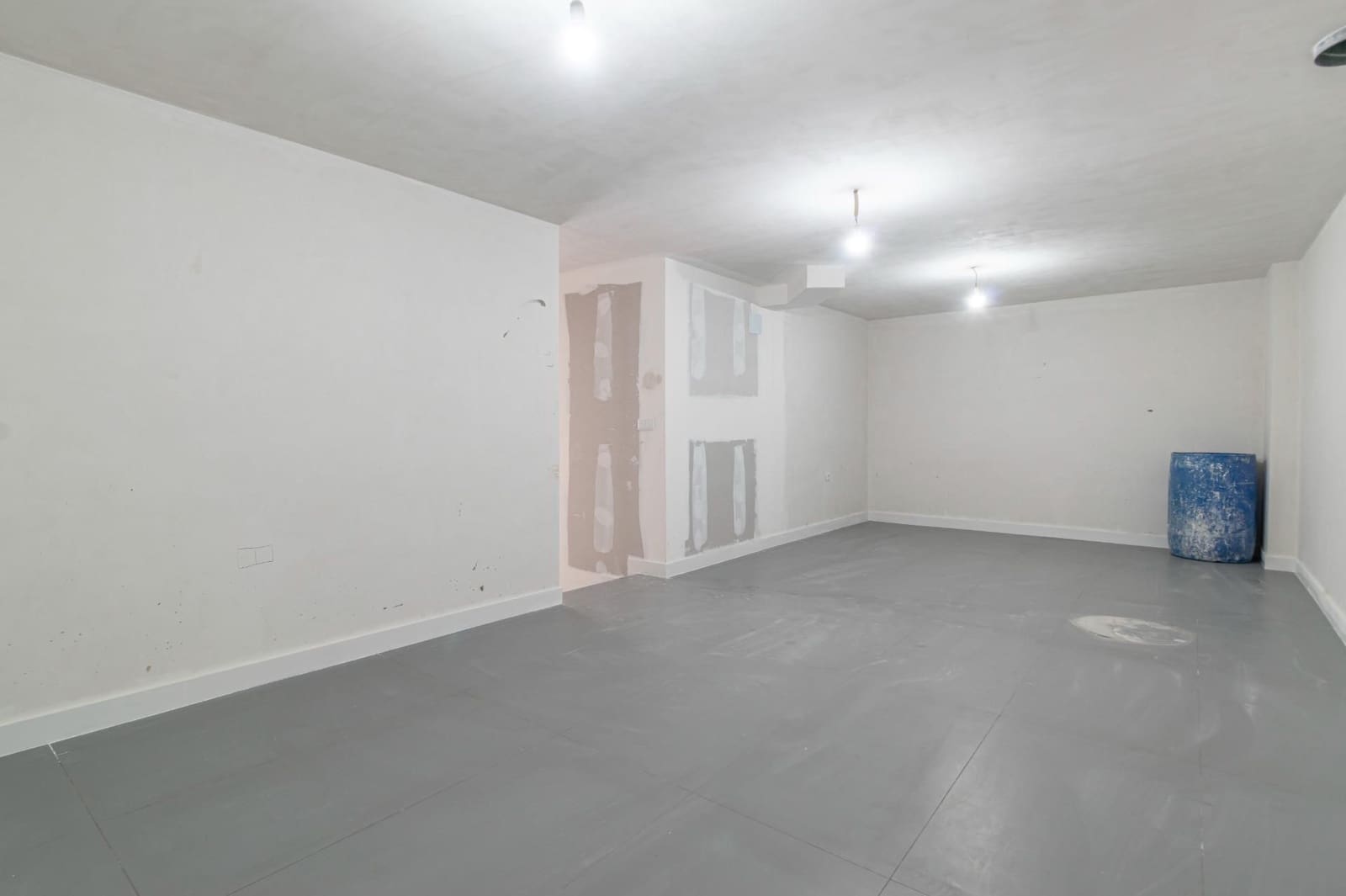 Kommersiell til salgs i Albolote - € 87 500 (Ref: 9534251)