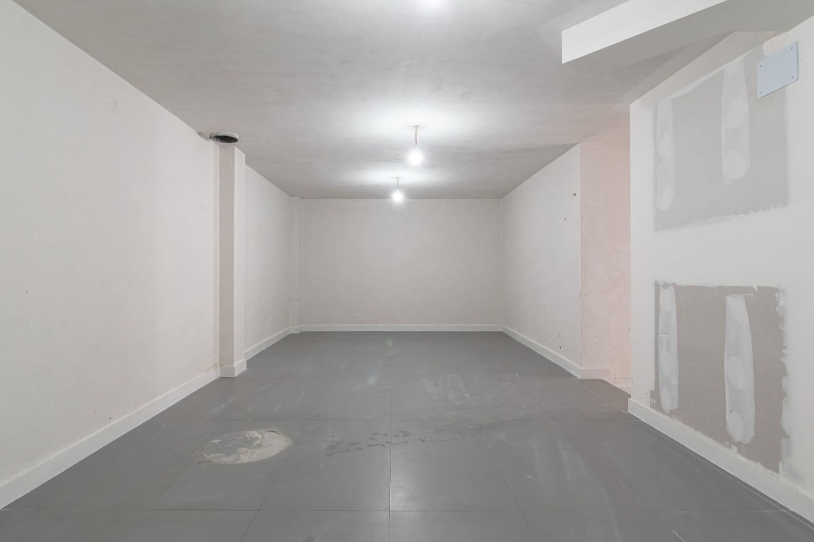 Kommersiell til salgs i Albolote - € 87 500 (Ref: 9534251)