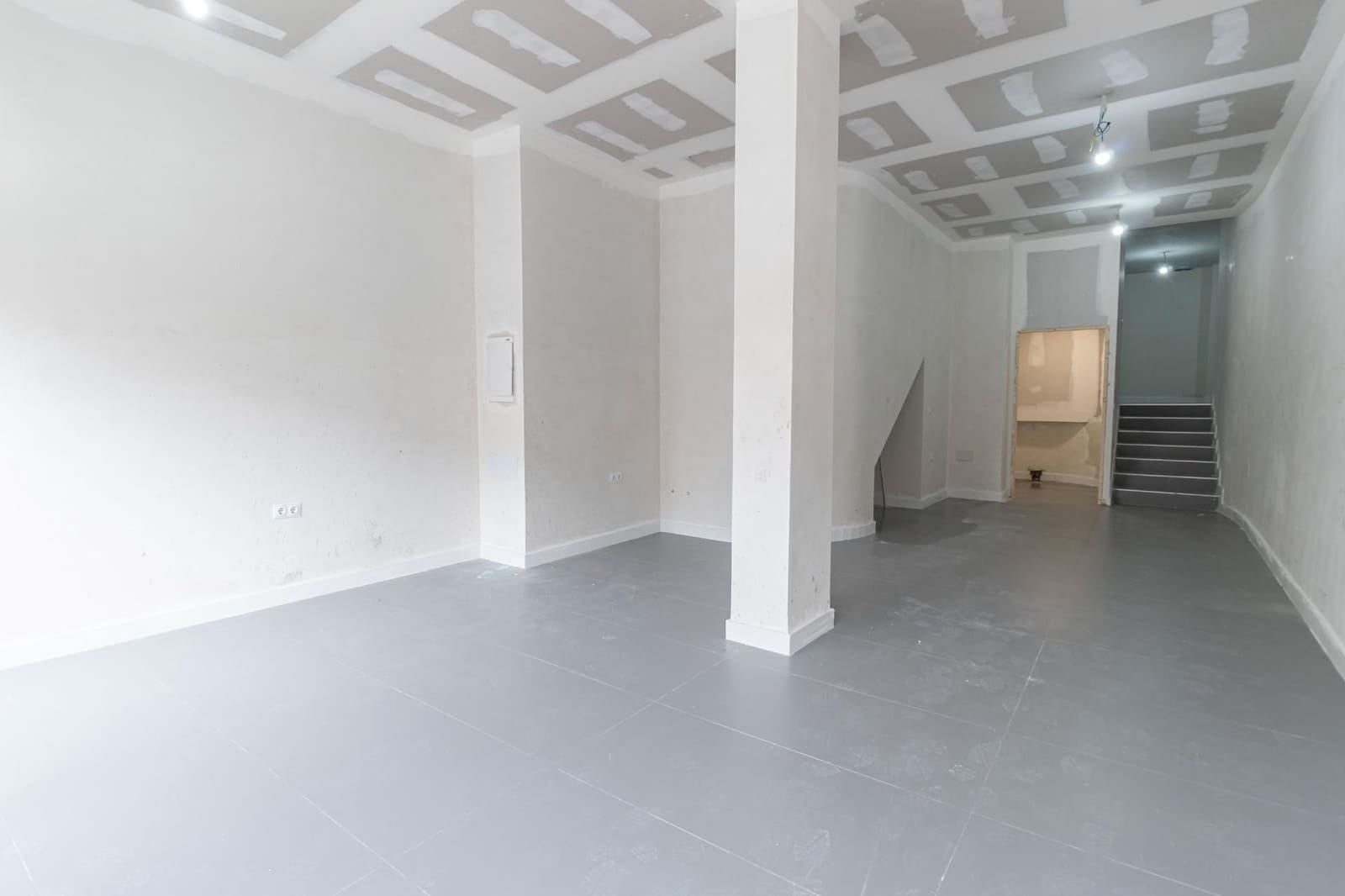 Kommersiell til salgs i Albolote - € 87 500 (Ref: 9534251)