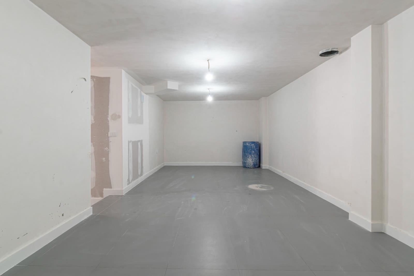 Kommersiell til salgs i Albolote - € 87 500 (Ref: 9534251)