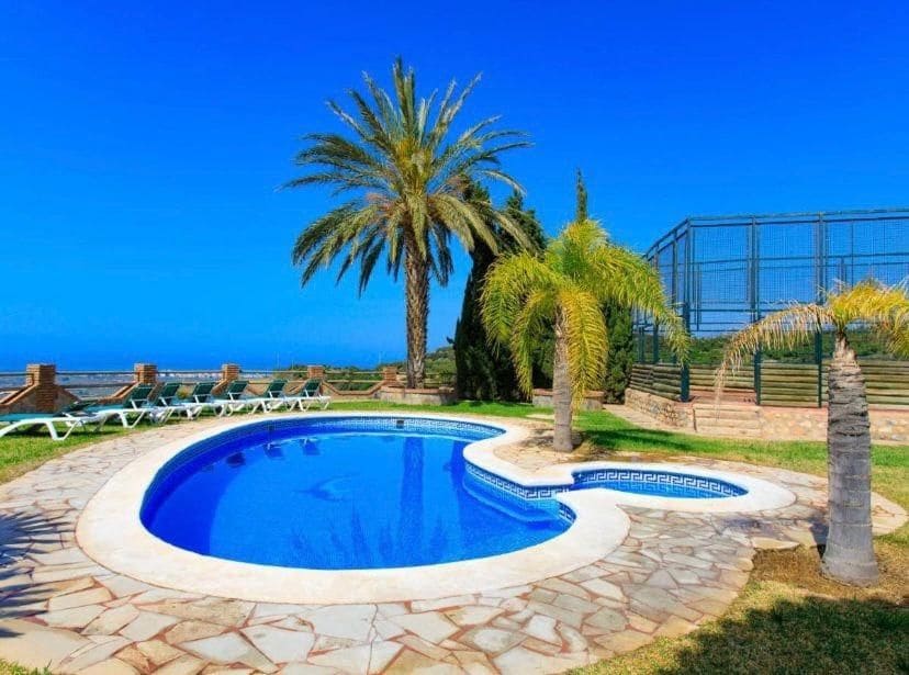 10 sypialnia Willa na sprzedaż w Motril z basenem garażem - 1 000 000 € (Ref: 9534252)