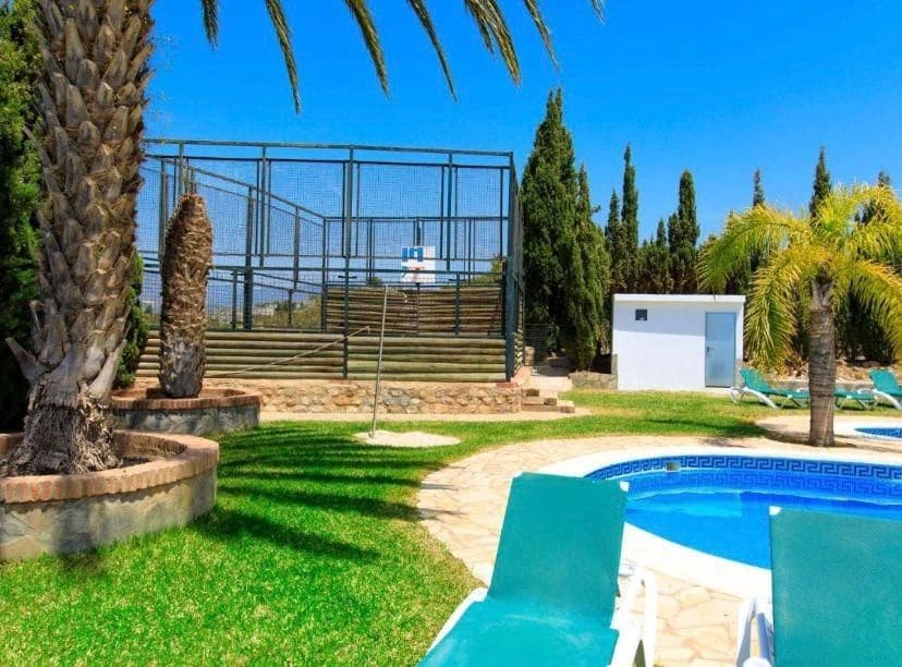 10 sypialnia Willa na sprzedaż w Motril z basenem garażem - 1 000 000 € (Ref: 9534252)