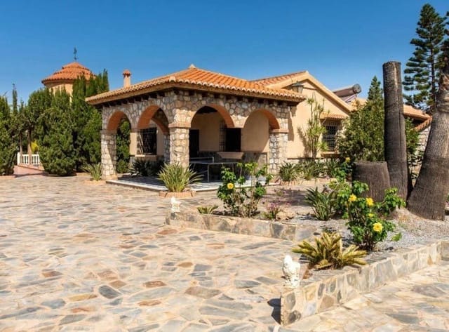 10 sypialnia Willa na sprzedaż w Motril z basenem garażem - 1 000 000 € (Ref: 9534252)