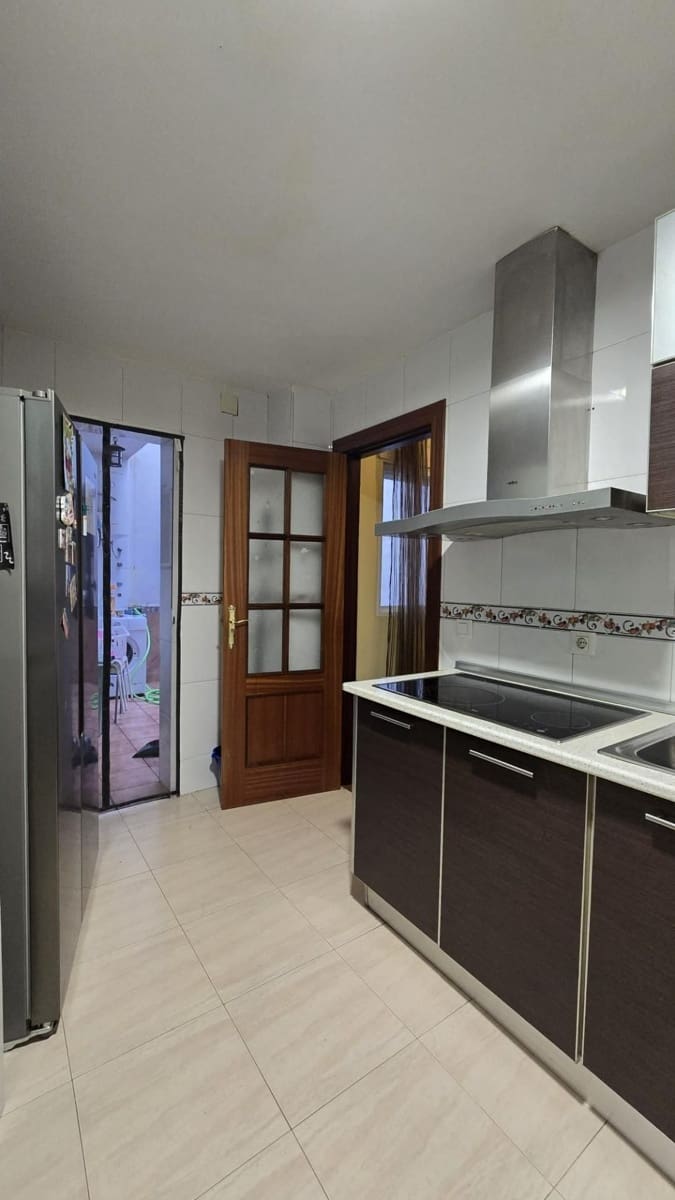 4 soveværelse Lejlighed til salg i Atarfe - € 144.900 (Ref: 9534254)