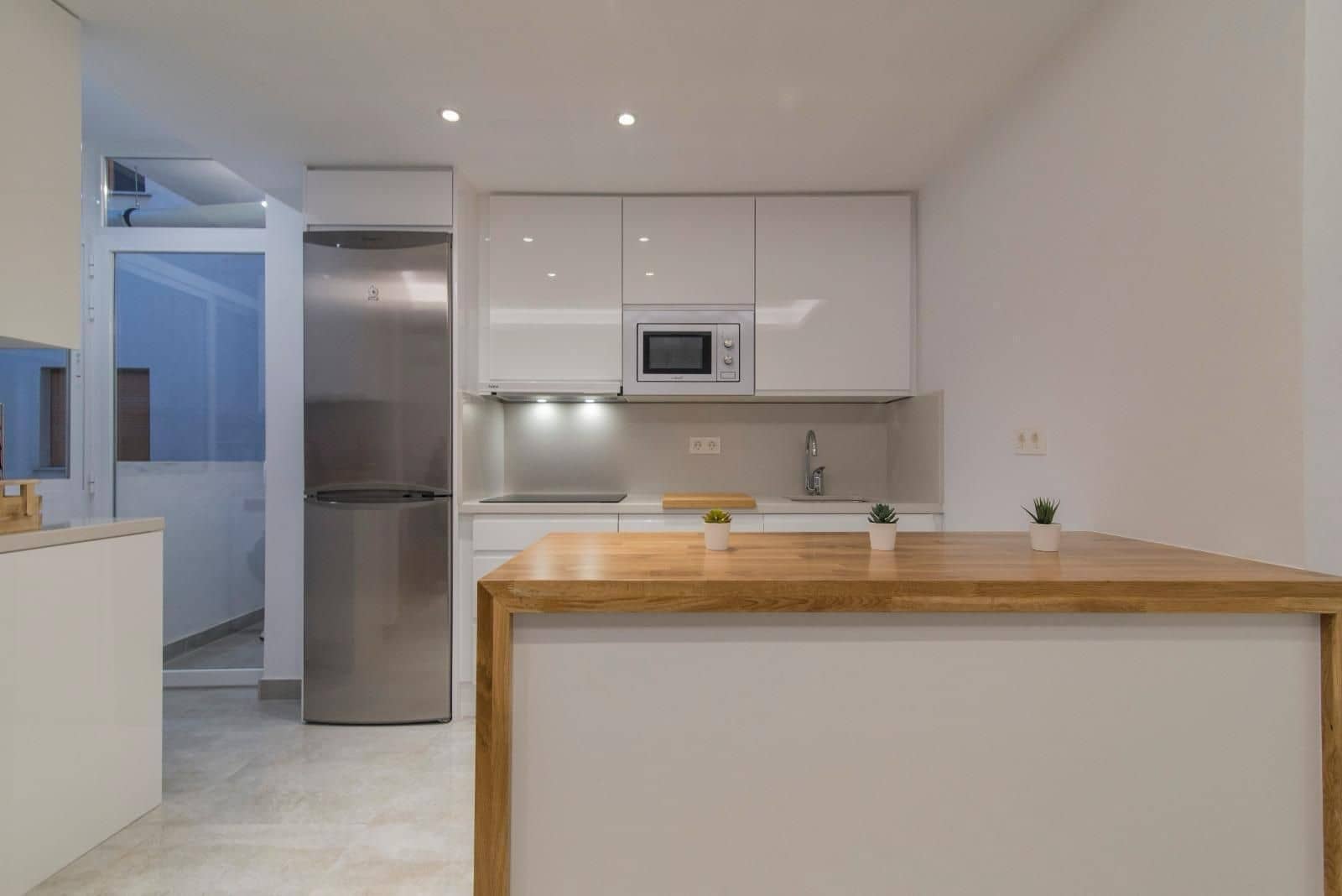 3 sypialnia Penthouse na sprzedaż w Miasto Grenada - 419 900 € (Ref: 9534255)