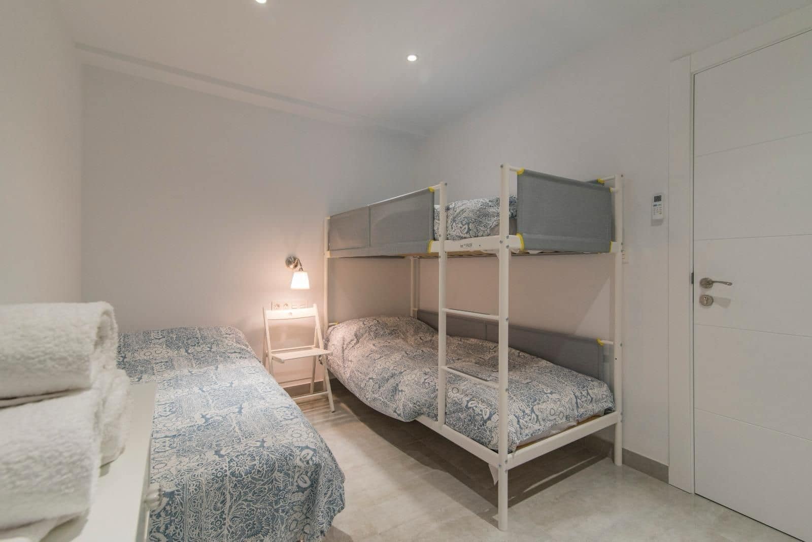 3 sypialnia Penthouse na sprzedaż w Miasto Grenada - 419 900 € (Ref: 9534255)