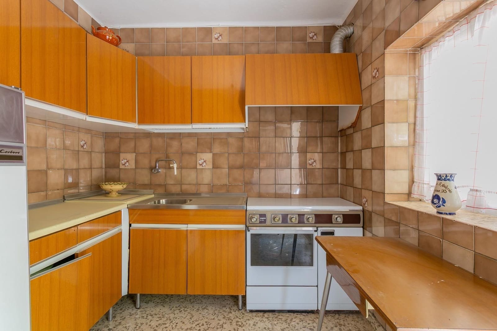 6 bedroom Townhouse for sale in Jayena - € 65,000 (Ref: 9534257)