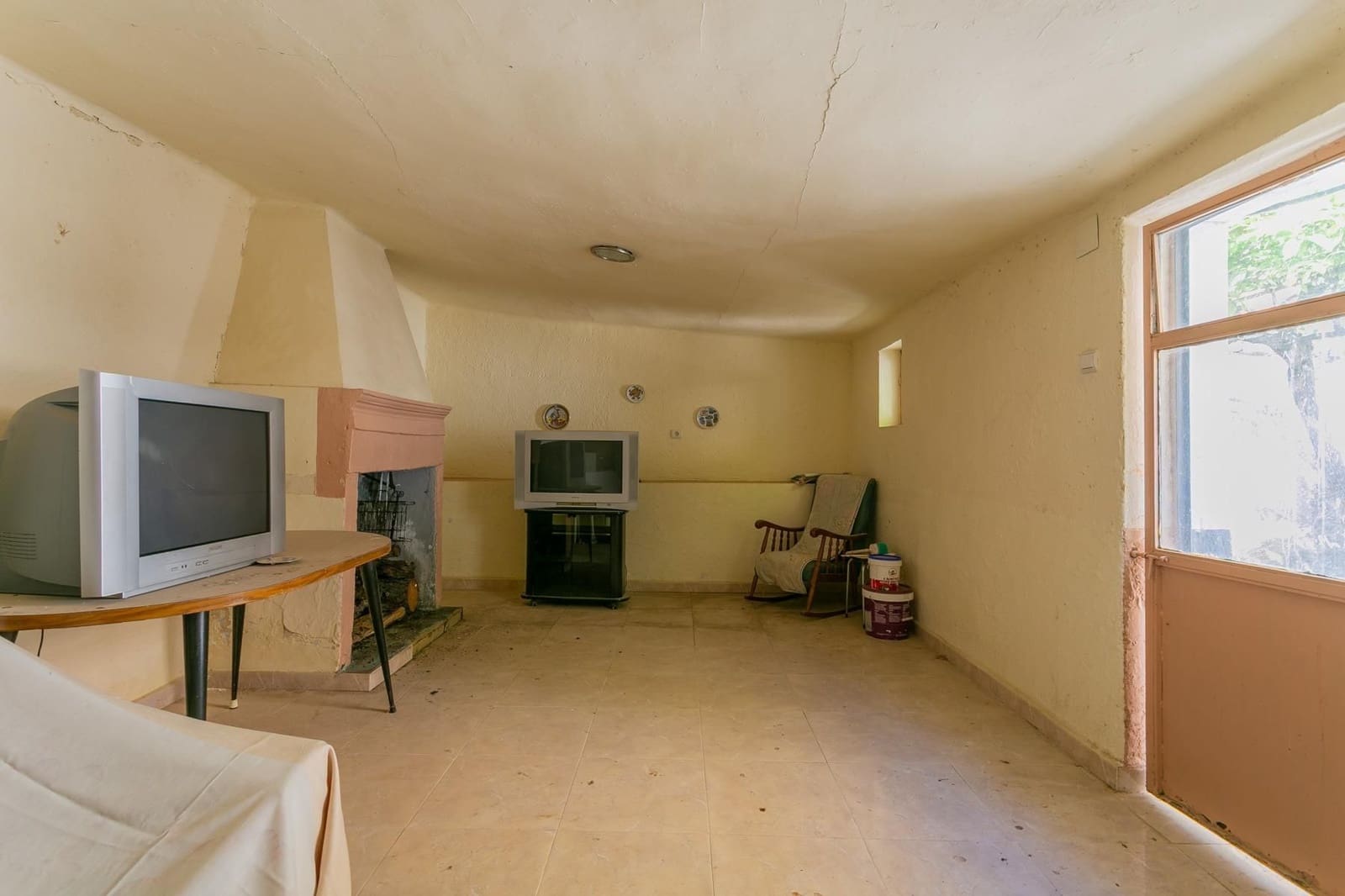 6 bedroom Townhouse for sale in Jayena - € 65,000 (Ref: 9534257)