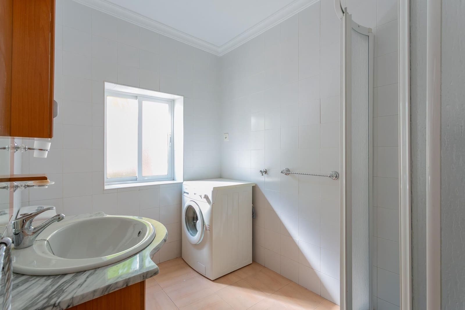 6 bedroom Townhouse for sale in Jayena - € 65,000 (Ref: 9534257)