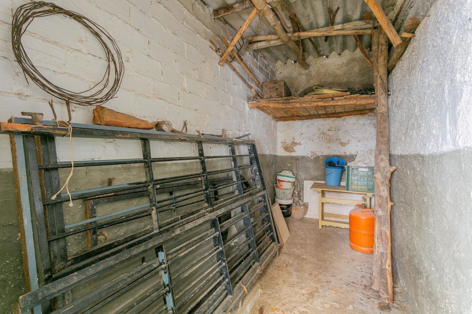 6 bedroom Townhouse for sale in Jayena - € 65,000 (Ref: 9534257)