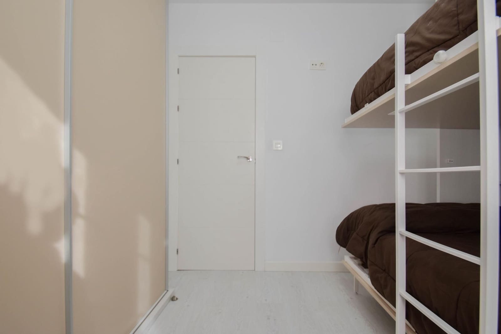 3 bedroom Townhouse for sale in Cullar Vega with pool garage - € 240,000 (Ref: 9534258)