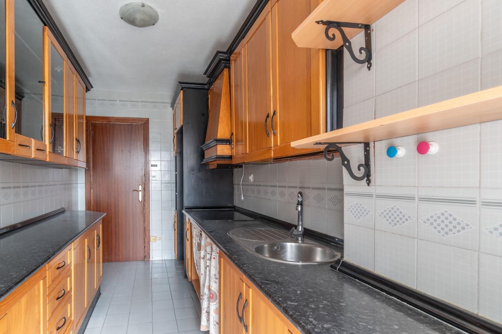 2 soveværelse Lejlighed til salg i Granada by med garage - € 235.000 (Ref: 9534262)