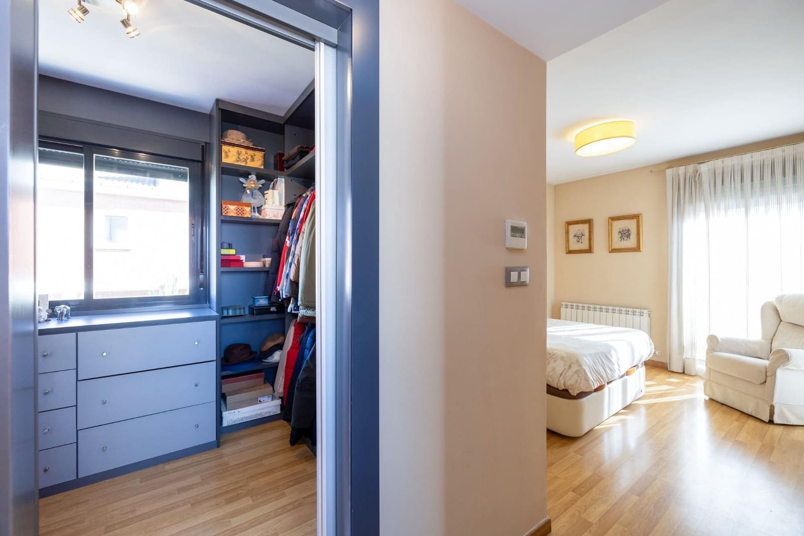 4 soveværelse Semi-Rækkehus til salg i Huetor Vega med swimmingpool garage - € 458.000 (Ref: 9534266)