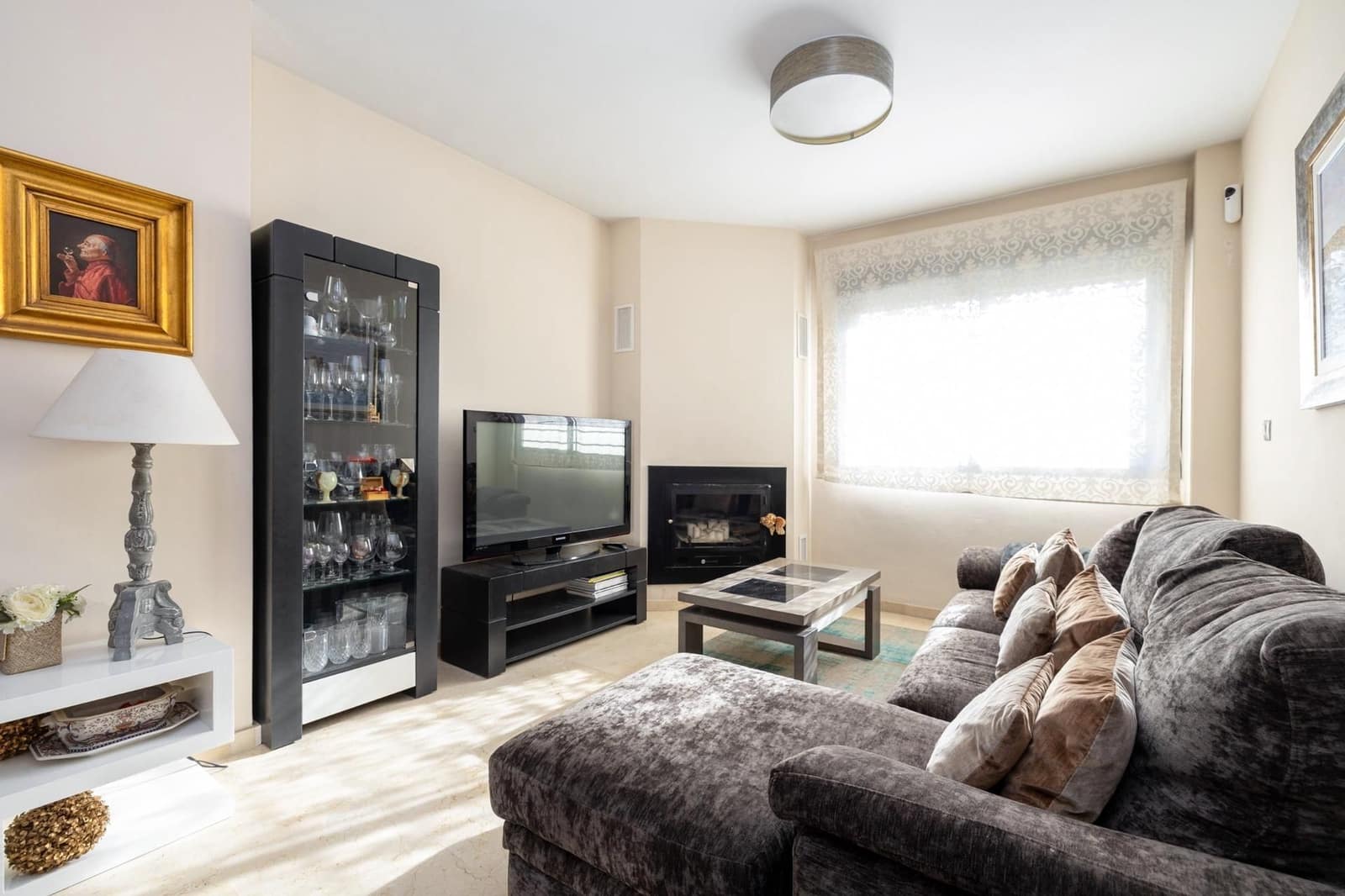 4 soveværelse Semi-Rækkehus til salg i Huetor Vega med swimmingpool garage - € 458.000 (Ref: 9534266)