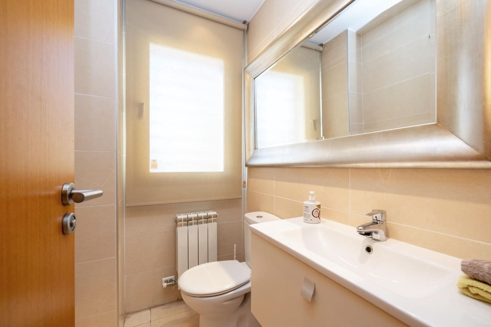 4 soveværelse Semi-Rækkehus til salg i Huetor Vega med swimmingpool garage - € 458.000 (Ref: 9534266)