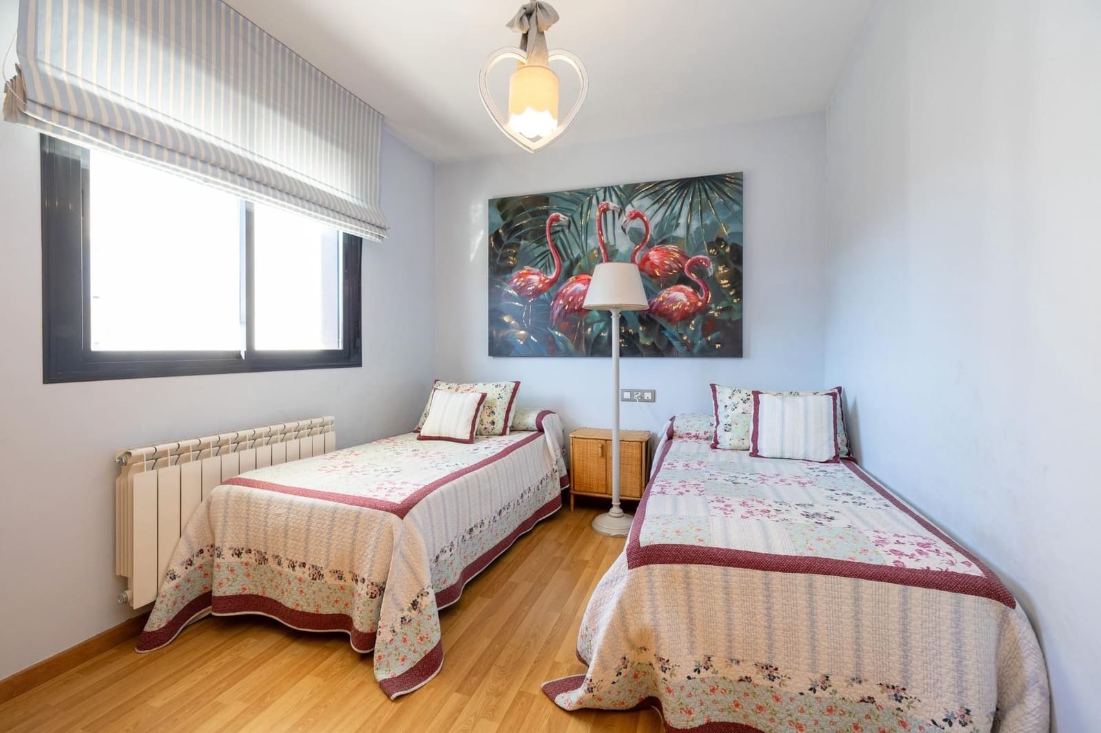 4 soveværelse Semi-Rækkehus til salg i Huetor Vega med swimmingpool garage - € 458.000 (Ref: 9534266)