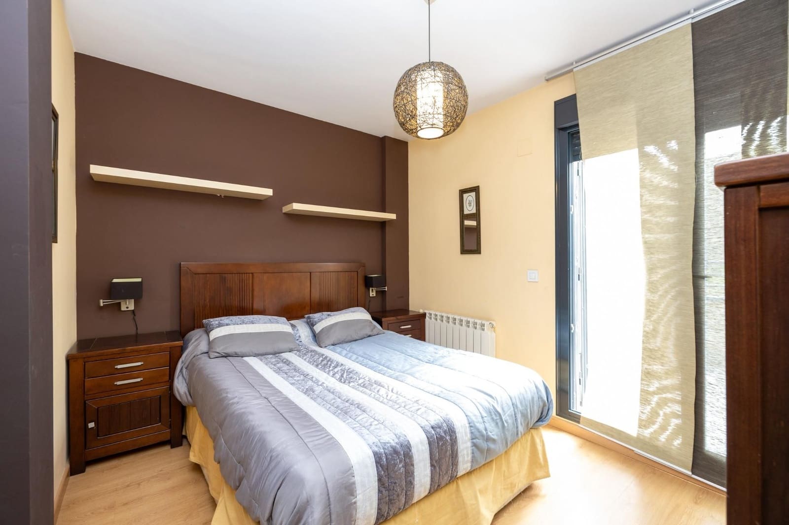 4 makuuhuone Omakotitalo myytävänä paikassa Granada kaupunki mukana 
autotalli - 550 000 € (Ref: 9534267)