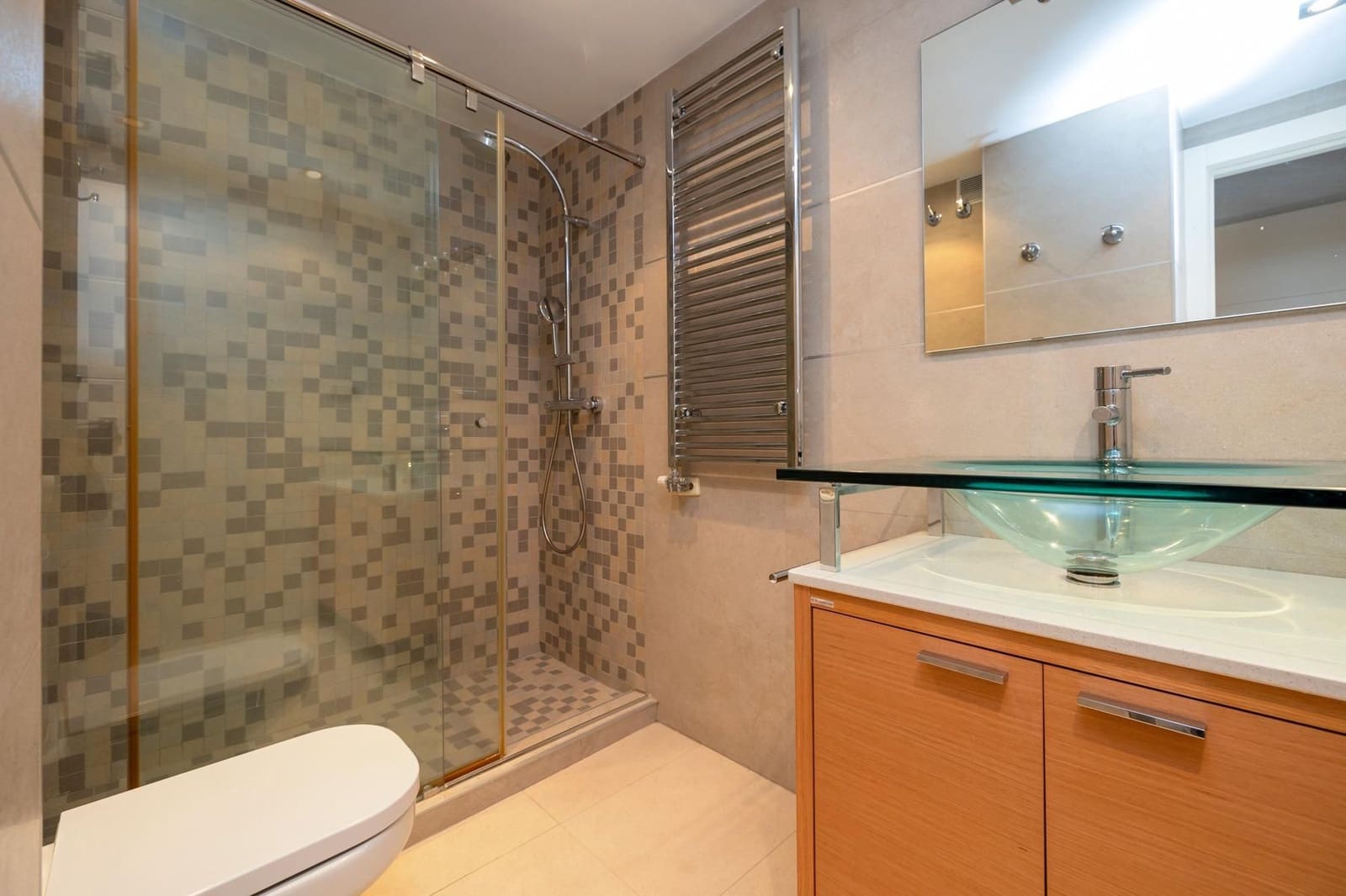 4 quarto Apartamento para venda em Granada cidade com garagem - 550 000 € (Ref: 9534268)