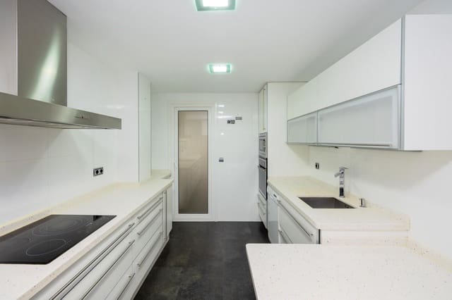 4 soverom Leilighet til salgs i San Matías - Realejo, Granada by med garasje - € 550 000 (Ref: 9534268)